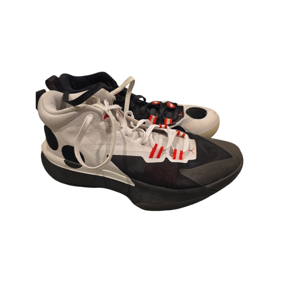 Nike Air Jordan 37 Low White Black Red Basketball Shoes Men's 10 Athletic